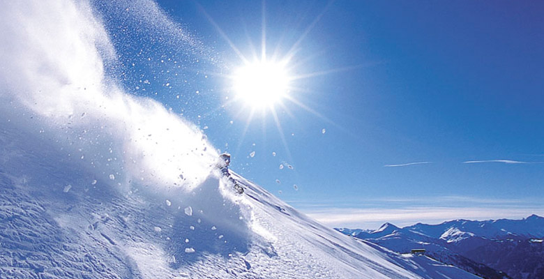 Skiers on the slopes in Seefeld